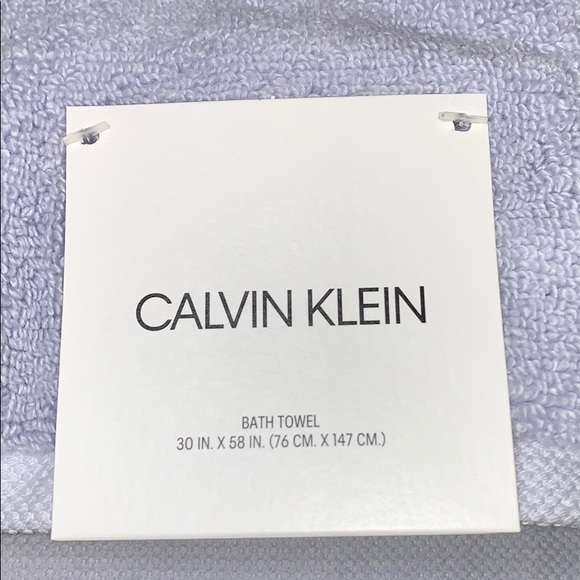 Calvin Klein 100% Cotton Luxurious Bath Towel - Picture 4 of 16